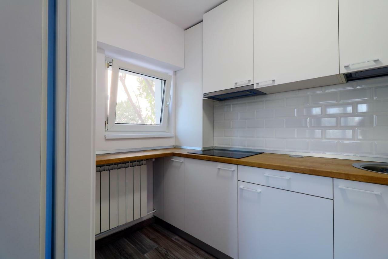 Luxury Olimpia Studio In Bucharest, With Netflix App ภายนอก รูปภาพ