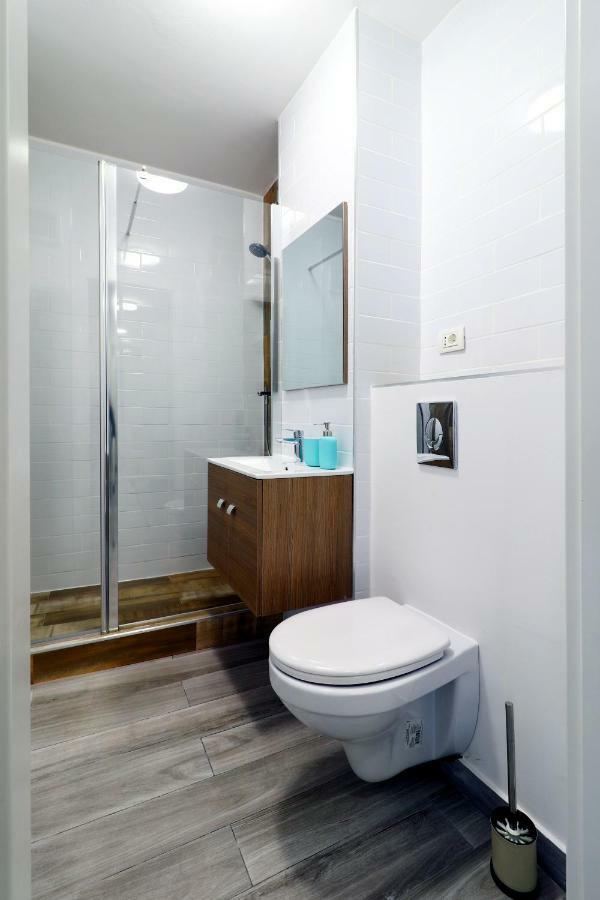 Luxury Olimpia Studio In Bucharest, With Netflix App ภายนอก รูปภาพ